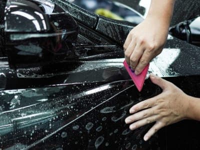 BMW 530E ติดฟิล์มกันรอย